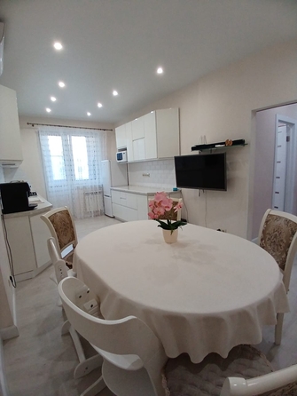 
  Продается 2-комн. квартира, 64 м², Матросова ул, д. 35
. Фото 1.