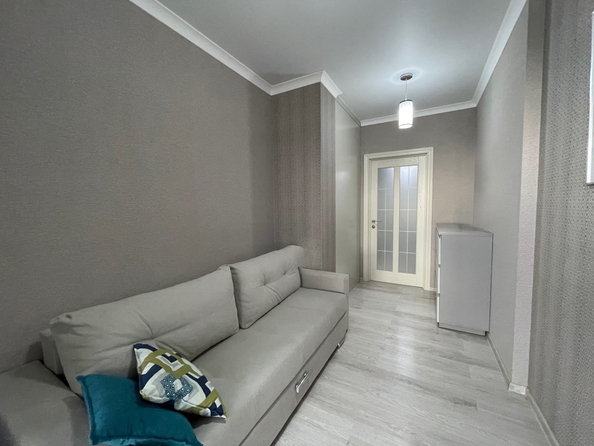 
  Продается 2-комн. квартира, 42 м², 2-я Баррикадная ул, д. 4
. Фото 8.