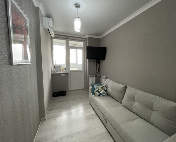 
  Продается 2-комн. квартира, 42 м², 2-я Баррикадная ул, д. 4
. Фото 9.
