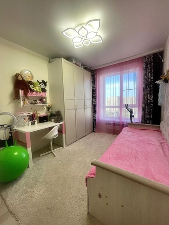 
  Продается 3-комн. квартира, 62 м², Заводская ул, д. 35
. Фото 5.