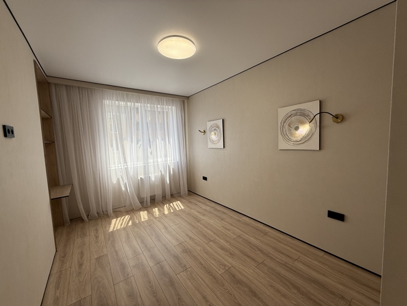 
  Продается 1-комн. квартира, 39 м², Солженицына пр-кт, д. 15/2
. Фото 4.