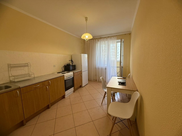 
  Сдается 1-комн. квартира, 45 м², Заводская ул, д. 1/38
. Фото 3.