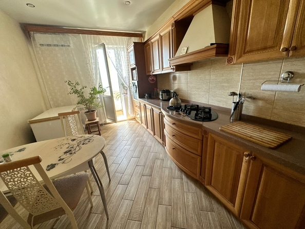 
  Продается 2-комн. квартира, 66 м², Матросова ул, д. 35
. Фото 7.