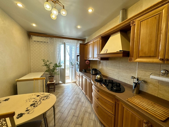 
  Продается 2-комн. квартира, 66 м², Матросова ул, д. 35
. Фото 15.