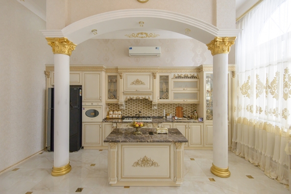 
  Продается дом, 280 м², Ростов-на-Дону
. Фото 2.