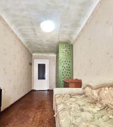 
  Продается 3-комн. квартира, 55 м², Смены ул, д. 21
. Фото 4.