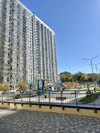 
  Продается 1-комн. квартира, 42 м², Стабильная ул, д. 3
. Фото 17.