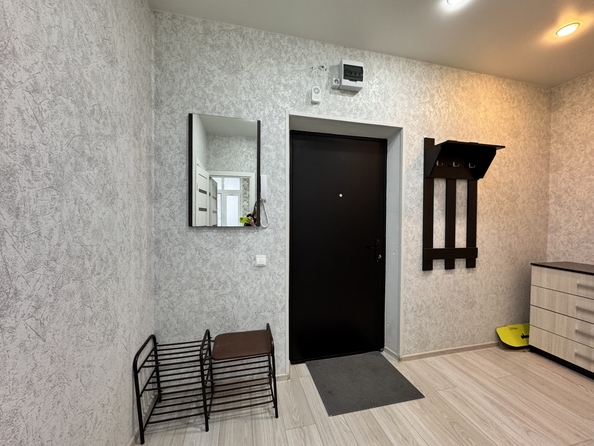 
  Продается 1-комн. квартира, 32 м², Берберовская ул, д. 8
. Фото 6.