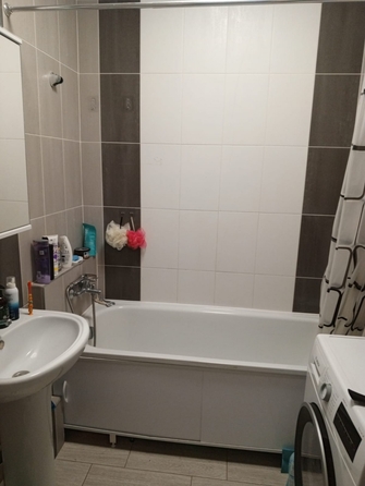 
  Продается 2-комн. квартира, 55 м², Ткачева ул, д. 40
. Фото 7.