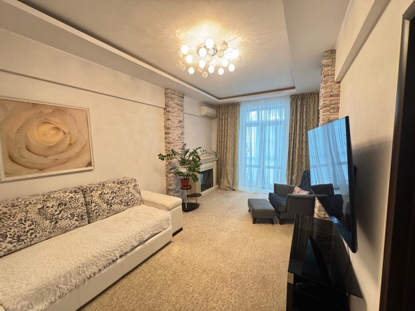 
  Продается 2-комн. квартира, 63 м², Максима Горького ул, д. 84
. Фото 8.