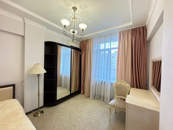 
  Продается 2-комн. квартира, 63 м², Максима Горького ул, д. 84
. Фото 18.