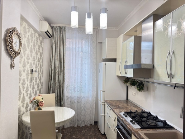 
  Продается 2-комн. квартира, 63 м², Максима Горького ул, д. 84
. Фото 21.