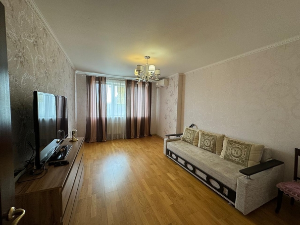 
  Продается 1-комн. квартира, 55 м², Зорге ул, д. 11
. Фото 1.