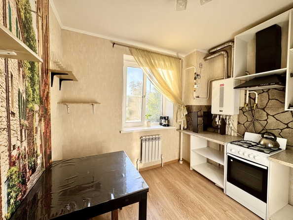 
  Продается 1-комн. квартира, 29.8 м², Советская ул, д. 16
. Фото 3.