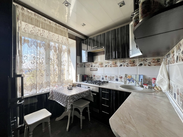 
  Продается 3-комн. квартира, 60 м², Ленина пр-кт, д. 41
. Фото 3.