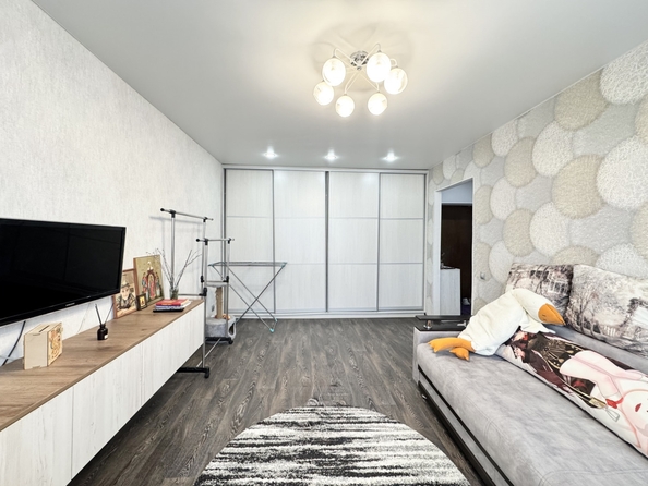 
  Продается 1-комн. квартира, 32 м², 40-летия Победы пр-кт, д. 63
. Фото 2.