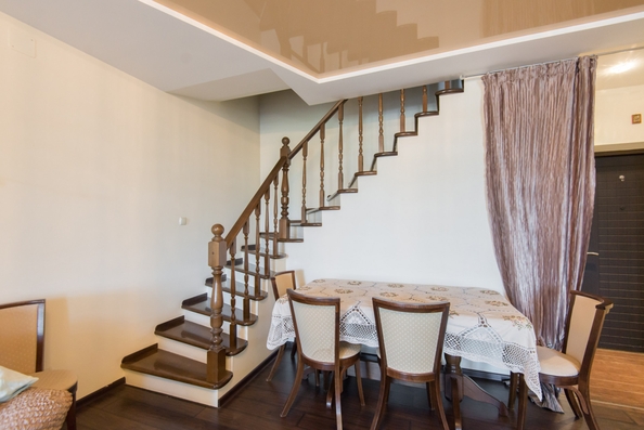 
  Продается 4-комн. квартира, 123 м², Яблоневый пер, д. 2
. Фото 4.