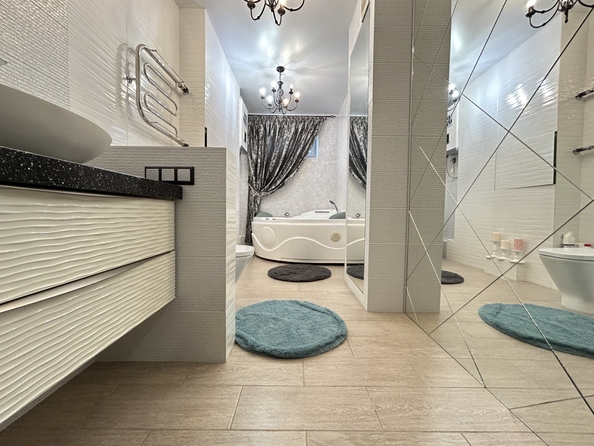 
  Продается 2-комн. квартира, 86 м², 20-я улица ул, д. 43
. Фото 10.