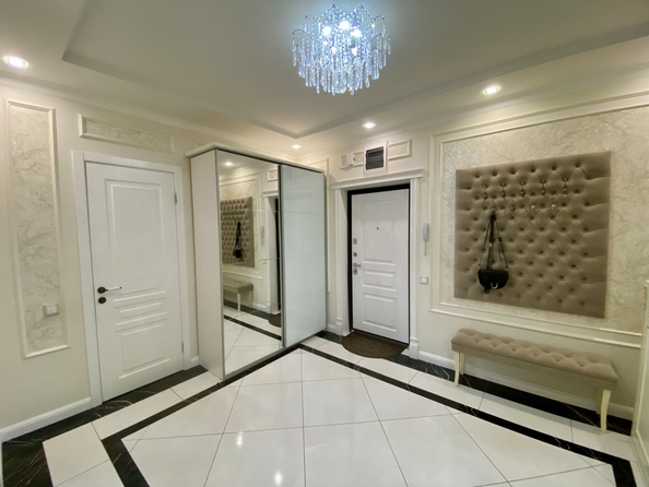 
  Продается 2-комн. квартира, 76.5 м², Вересаева ул, д. 101
. Фото 7.