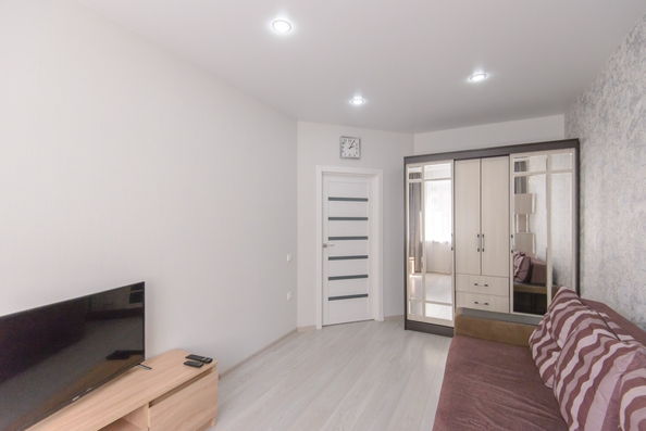 
  Продается 1-комн. квартира, 35 м², Берберовская ул, д. 8
. Фото 1.