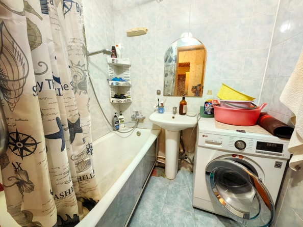 
  Продается 3-комн. квартира, 66 м², Добровольского ул, д. 11
. Фото 9.