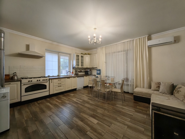 
  Продается дом, 240 м², Ростов-на-Дону
. Фото 14.