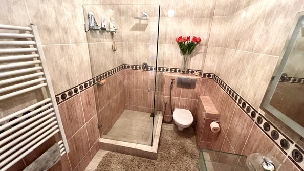 
  Продается 4-комн. квартира, 295.4 м², Магнитогорская ул, д. 134Д
. Фото 11.