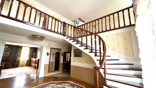 
  Продается 4-комн. квартира, 295.4 м², Магнитогорская ул, д. 134Д
. Фото 12.