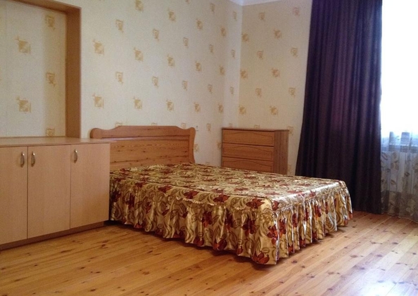 
  Продается 1-комн. квартира, 75 м², Закруткина ул, д. 2
. Фото 2.