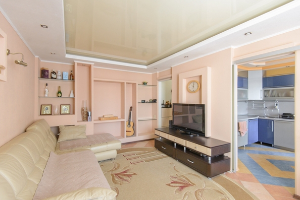 
  Продается 4-комн. квартира, 83.6 м², Павленко ул, д. 40
. Фото 10.