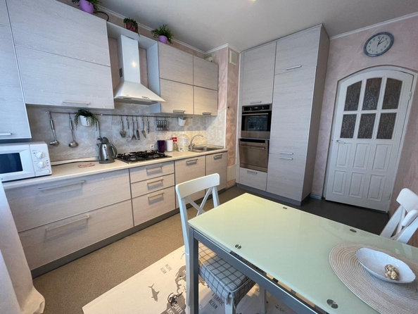 
  Продается 3-комн. квартира, 72 м², 2-я Краснодарская ул, д. 84
. Фото 4.