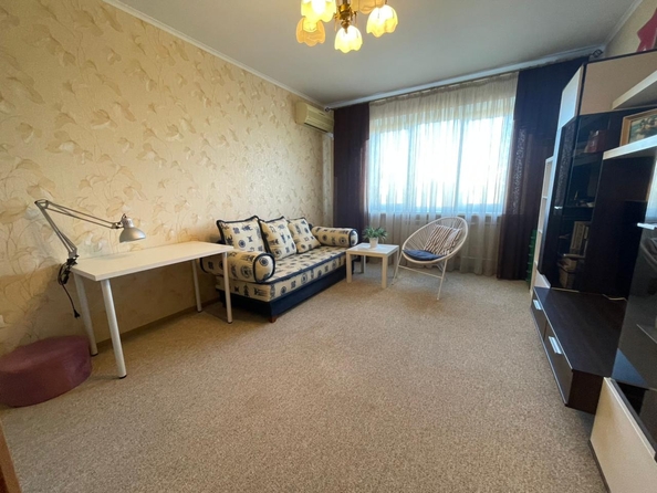 
  Продается 3-комн. квартира, 72 м², 2-я Краснодарская ул, д. 84
. Фото 6.