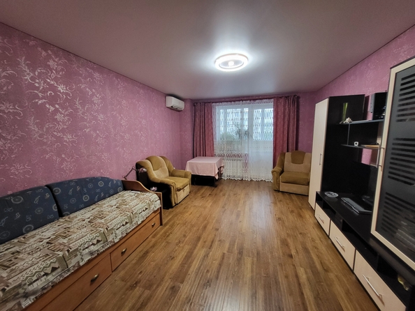 
  Продается 2-комн. квартира, 75 м², Извилистая ул, д. 21
. Фото 6.