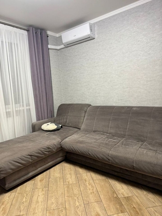 
  Продается 2-комн. квартира, 52 м², Дунаевского пер, д. 17
. Фото 3.