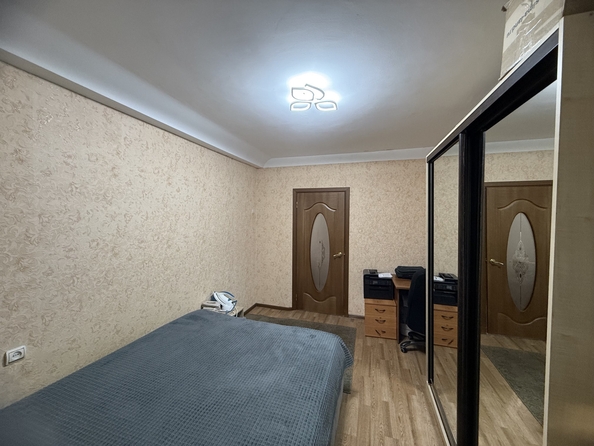 
  Продается 3-комн. квартира, 62.3 м², 2-я Краснодарская ул, д. 92
. Фото 4.