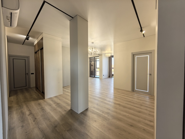 
  Продается 4-комн. квартира, 139.1 м², Максима Горького ул, д. 120
. Фото 31.