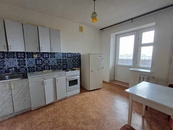
  Продается 1-комн. квартира, 42 м², 339-й Стрелковой Дивизии ул, д. 19
. Фото 1.