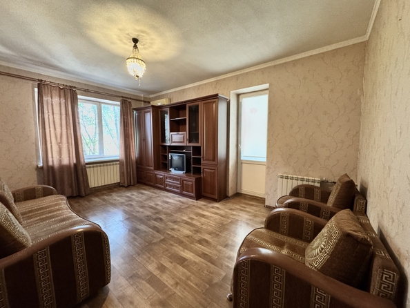 
  Продается 2-комн. квартира, 69 м², 3-я улица ул, д. 7/51
. Фото 1.