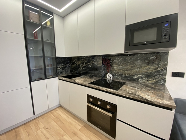 
  Продается 2-комн. квартира, 42 м², 23-я линия ул, д. 54
. Фото 5.