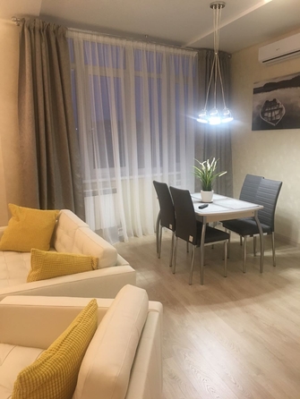 
  Продается 2-комн. квартира, 50 м², Варфоломеева ул
. Фото 1.
