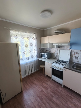 
  Продается 2-комн. квартира, 42.7 м², Ларина ул, д. 24
. Фото 5.