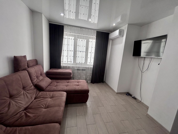 
  Продается 1-комн. квартира, 51 м², Таганрогская ул, д. 132/3
. Фото 2.