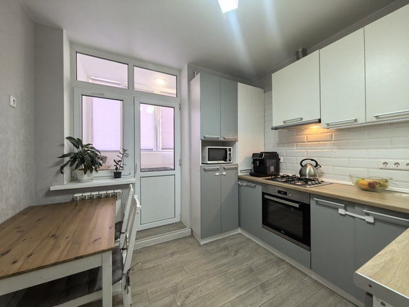 
  Продается 2-комн. квартира, 44 м², Городовикова ул, д. 34
. Фото 4.