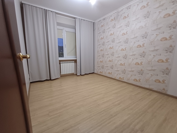 
  Продается 4-комн. квартира, 80 м², Извилистая ул, д. 10
. Фото 7.