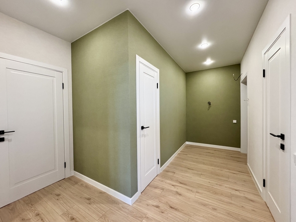 
  Продается 2-комн. квартира, 64 м², 40-летия Победы пр-кт, д. 111
. Фото 8.