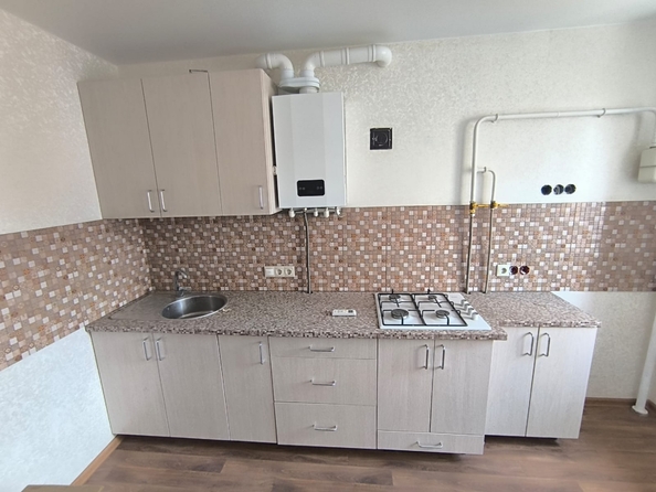 
  Продается 1-комн. квартира, 32 м², Венеры ул, д. 24
. Фото 4.