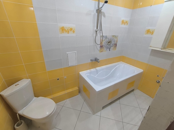 
  Продается 1-комн. квартира, 32 м², Венеры ул, д. 24
. Фото 5.