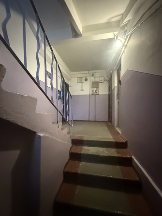 
  Продается 3-комн. квартира, 48 м², Малиновского ул, д. 10
. Фото 13.