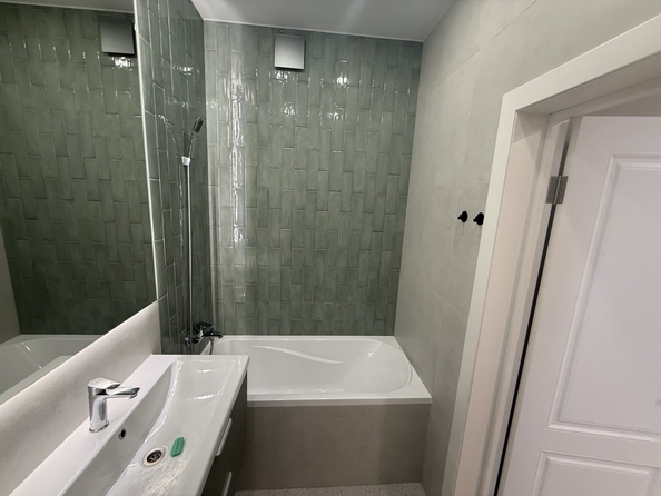 
  Продается 2-комн. квартира, 34 м², Привокзальная пл, д. 3/1
. Фото 10.