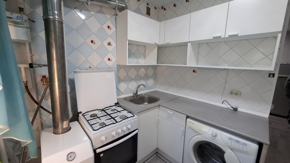 
  Продается 3-комн. квартира, 48 м², 12-го Декабря ул, д. 53
. Фото 10.